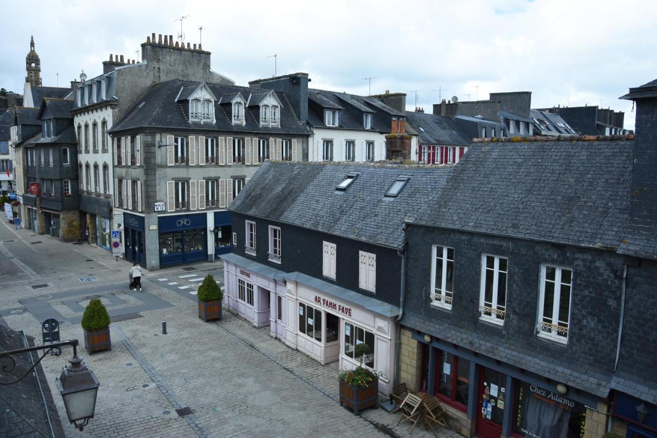 Nuit Sur Le Pont 4 Apartment Landerneau Exterior photo