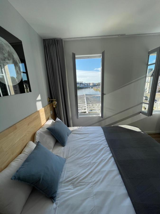 Nuit Sur Le Pont 4 Apartment Landerneau Exterior photo